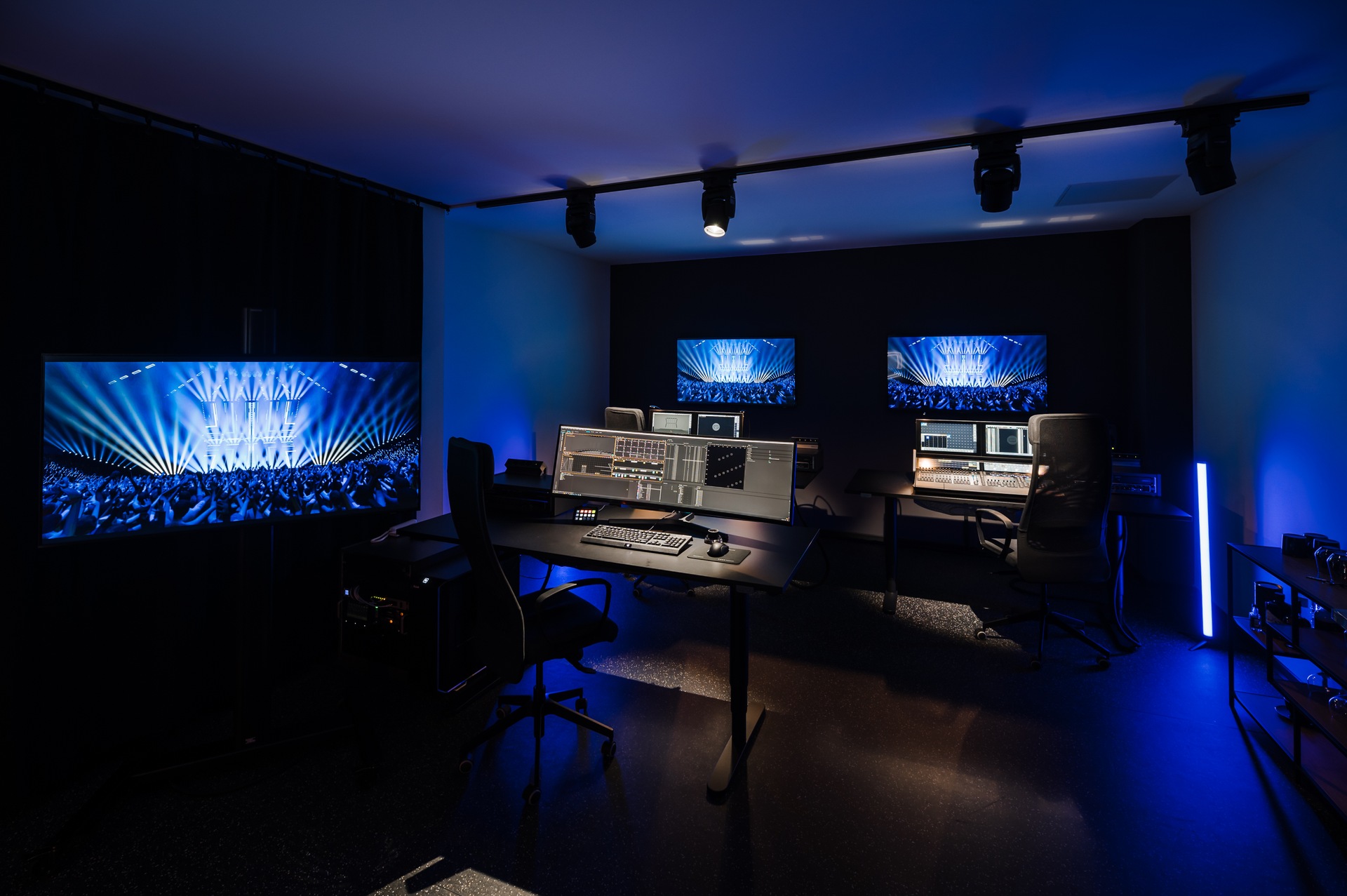 rendering Light Art Pre-Production